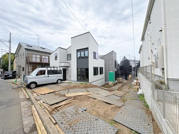 【1号棟】保土ヶ谷区新築戸建2台駐車可LDK19帖