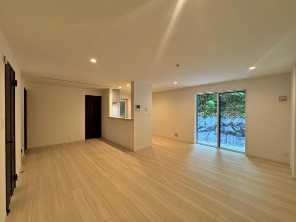 【A号棟】戸塚区新築戸建LDK19帖