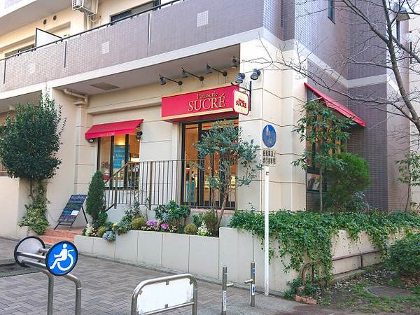 都筑区新築戸建南面バルコニー小屋裏収納(シュクレ)