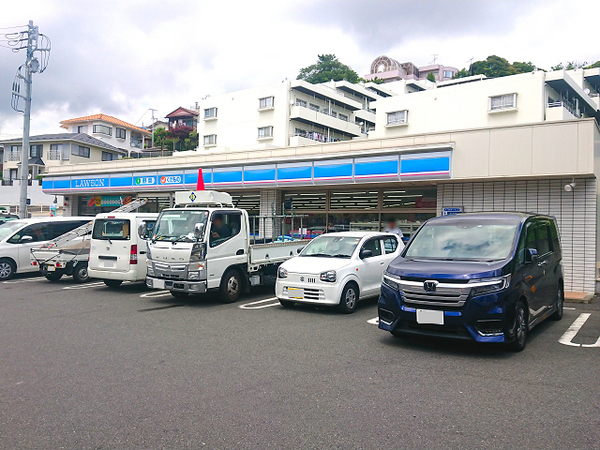 港南区新築戸建南面バルコニー角地(ローソン横浜岡村七丁目店)