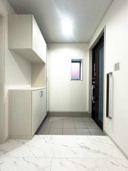 港南区新築戸建南面バルコニー角地