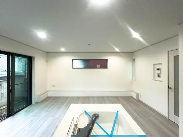 港南区新築戸建南面バルコニー角地