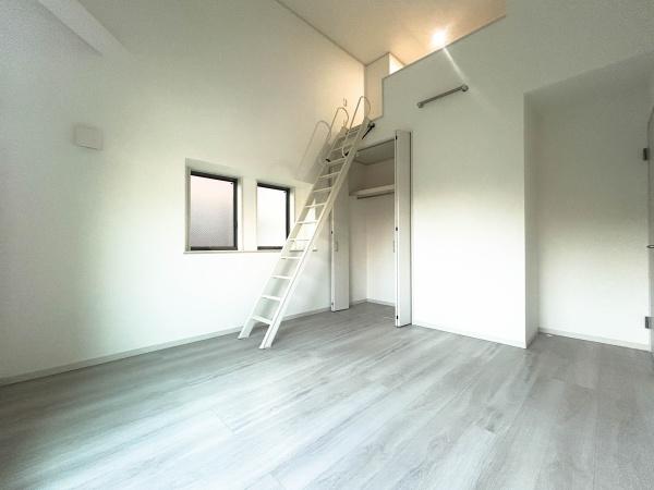 港南区新築戸建南面バルコニー角地