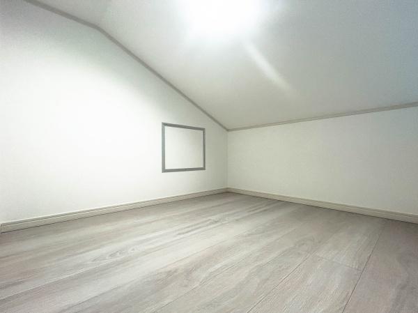 港南区新築戸建南面バルコニー角地