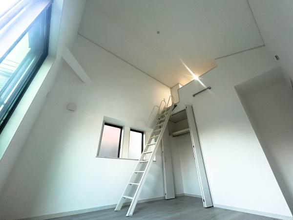 港南区新築戸建南面バルコニー角地