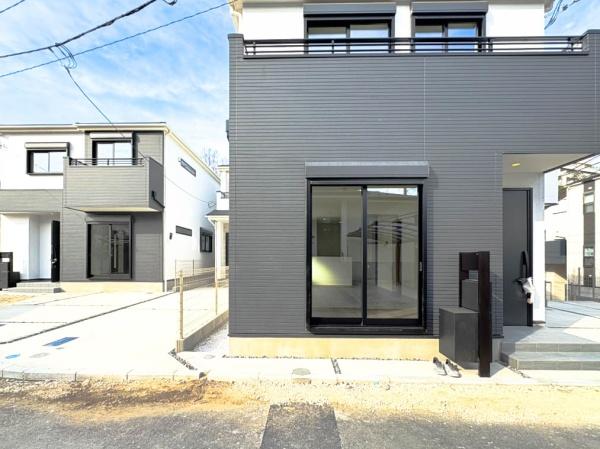 【4号棟】保土ヶ谷区新築戸建ワイドバルコニー