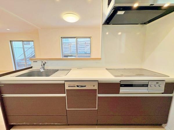 保土ヶ谷区中古戸建LDK18帖以上2台駐車可