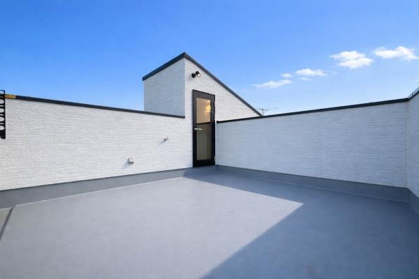 【1号棟】金沢区新築戸建駅徒7分WICルーバル