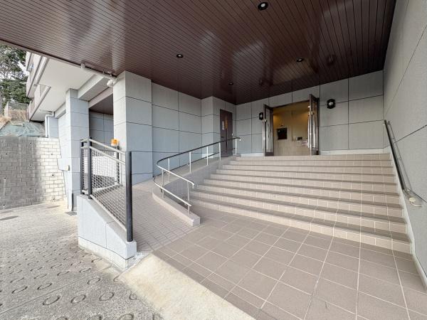 コスモ横浜和田町ヒルズ