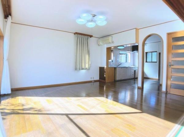 磯子区中古戸建庭付き再生住宅南向き