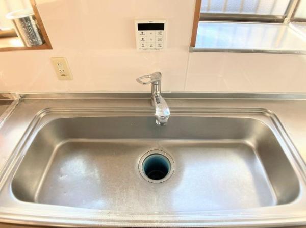 磯子区中古戸建庭付き再生住宅南向き