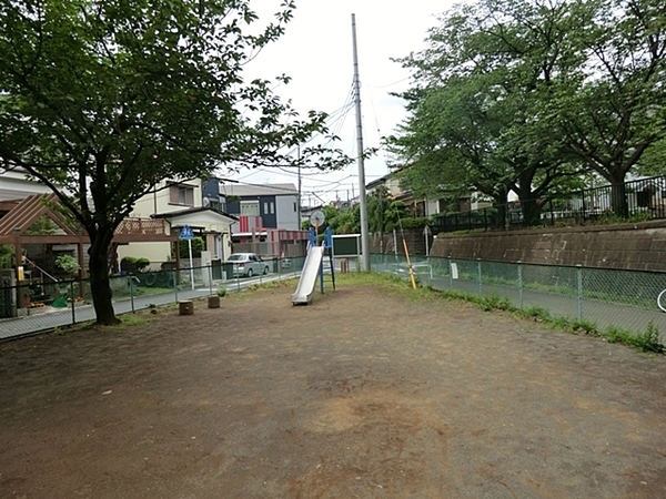 【5号棟】大和市新築戸建パントリー(田中五号公園)