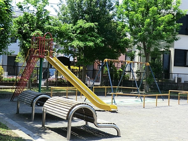 横浜市港北区綱島東５丁目の中古一戸建て(南加瀬下町公園)