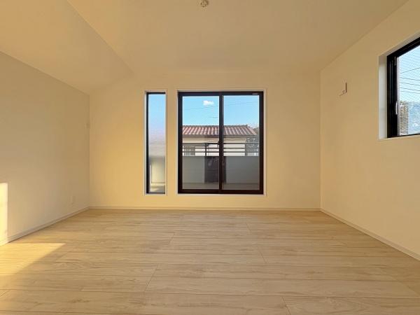 【1号棟】大和市新築戸建2台駐車可LDK19帖