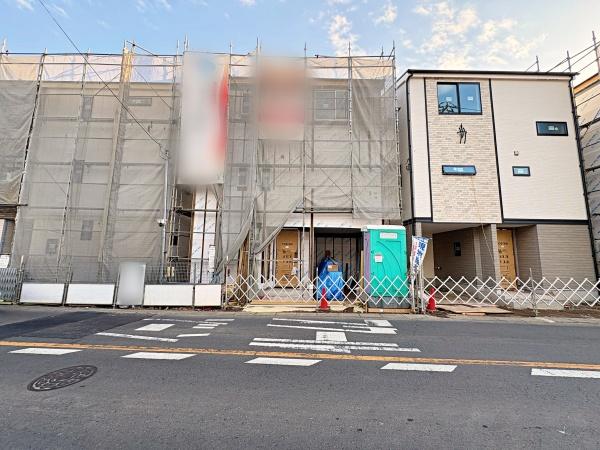 【2号棟】川崎市新築戸建ビルトイン車庫パントリー