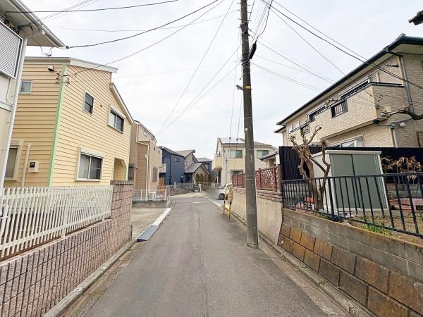 綾瀬市上土棚中６丁目の中古一戸建て