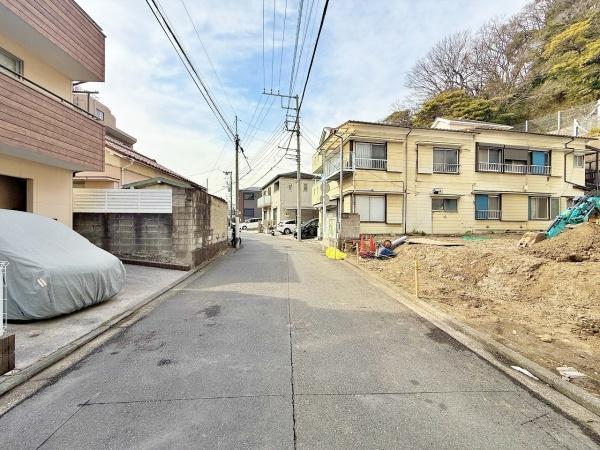 【2号棟】中区新築戸建納戸南面バルコニー