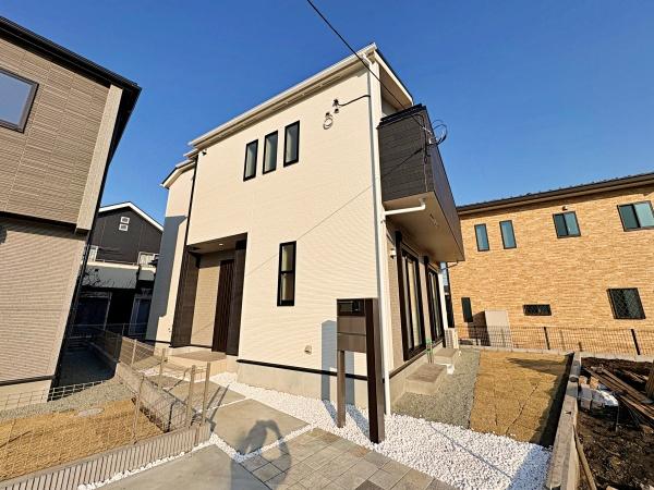 【2号棟】町田市新築戸建LDK18帖吹抜