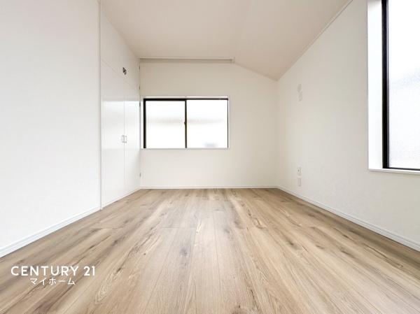横浜市磯子区滝頭１丁目の中古一戸建て