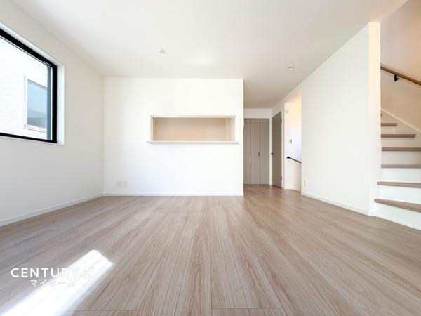 磯子区新築戸建ロフト落ち着いた住宅街