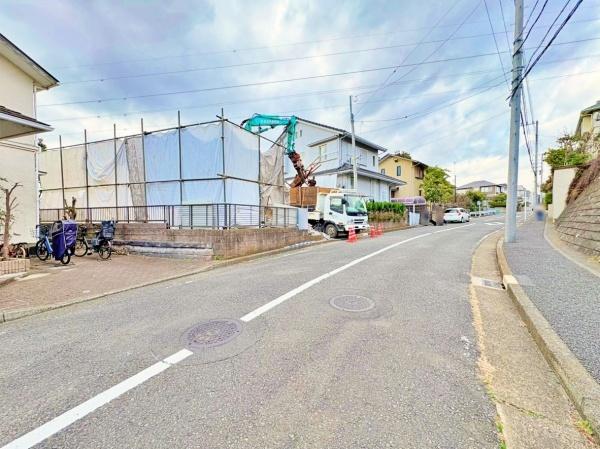 【1号棟】横浜市金沢区新築戸建　ビルドインガレージ付き