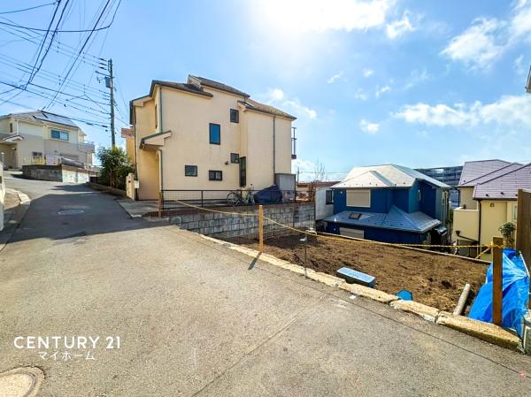 旭区新築戸建吹抜けファミリークローク幹太くん設置