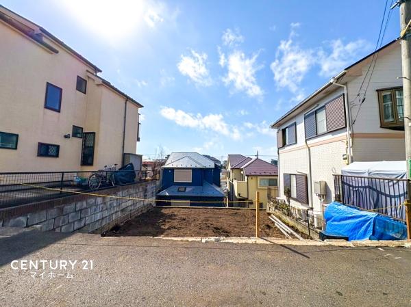 旭区新築戸建吹抜けファミリークローク幹太くん設置