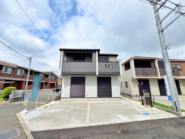 【1号棟】大和市新築戸建2台駐車可吹抜け