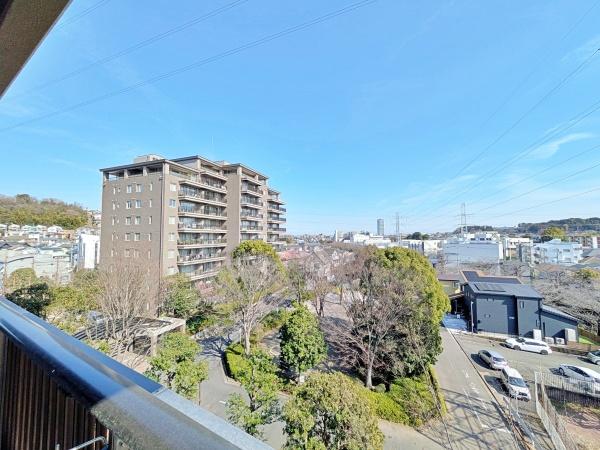 エステスクエア成瀬壱番館【角部屋オートロック】