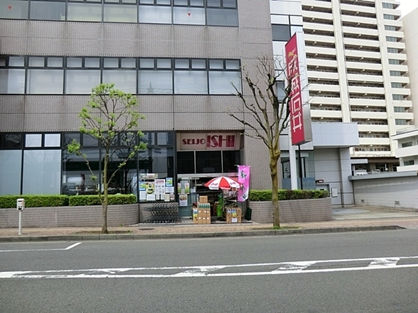 エステスクエア成瀬弐番館【WICSICペット飼育可】(成城石井成瀬店)