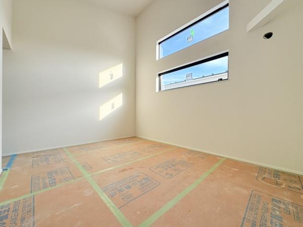 【B棟】寒川町新築戸建カースペース2台WIC吹抜