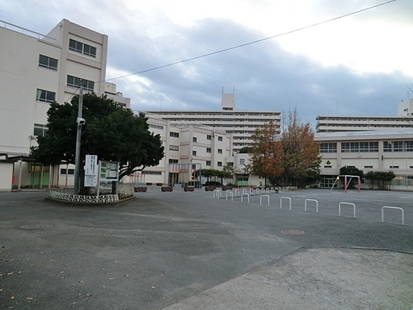 港南区新築戸建LDK20帖以上SICファミクロ(横浜市立下野庭小学校)