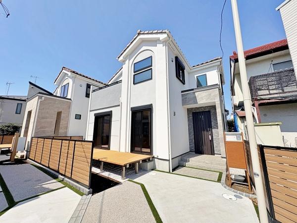 【2号棟】世田谷区新築戸建2台駐車可パントリー