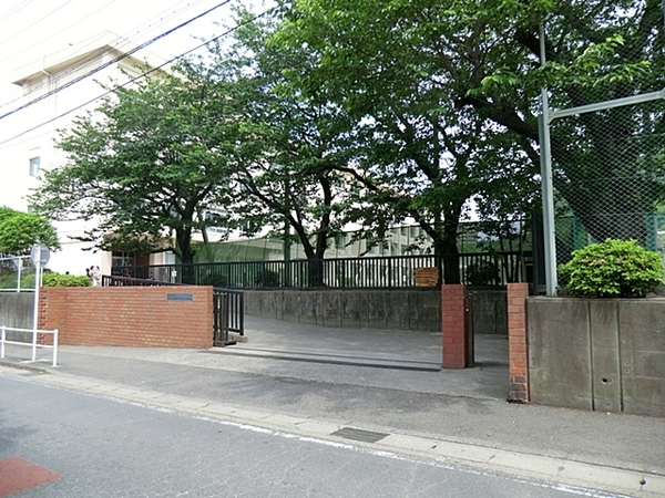 【2号棟】藤沢市新築戸建2台駐車可三方角地(藤沢市立新林小学校)