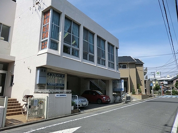 【2号棟】藤沢市新築戸建2台駐車可三方角地(スズキメソード幼児学園)