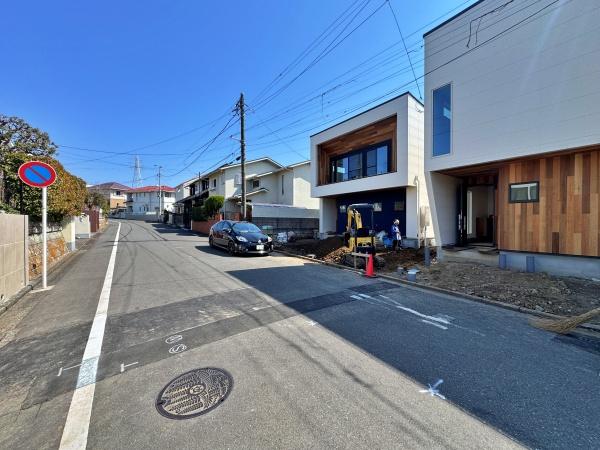 【2号棟】藤沢市新築戸建2台駐車可三方角地