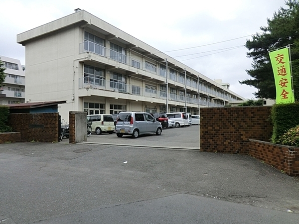 【1号棟】相模原市新築戸建ビルトイン車庫LDK18帖(相模原市立鶴の台小学校)