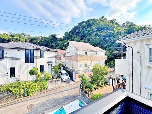 金沢区新築戸建2台駐車可SIC南向き庭付