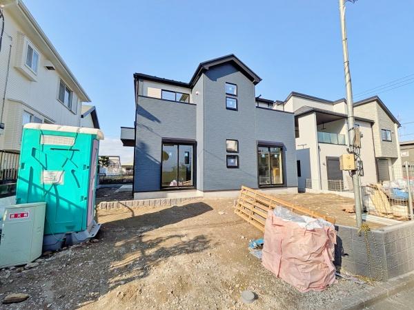 金沢区新築戸建2台駐車可SIC南向き庭付