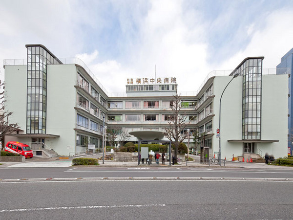 リシェ横浜山下公園【駅歩4分ペット飼育可】(横浜中央病院)