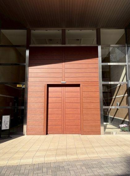 リシェ横浜山下公園【駅歩4分ペット飼育可】