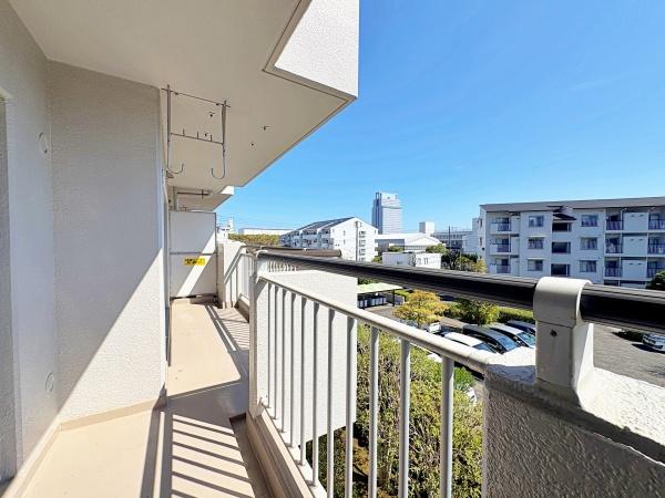 金沢シーサイドタウンなぎさ団地　7号棟【駅歩5分】