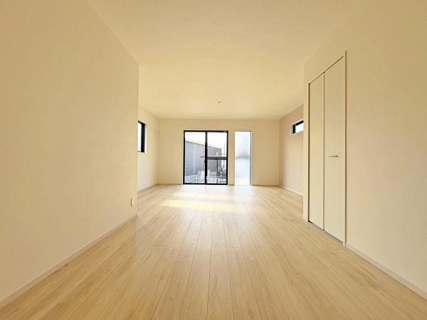 【1号棟】藤沢市新築戸建3台駐車可SICLDK20帖