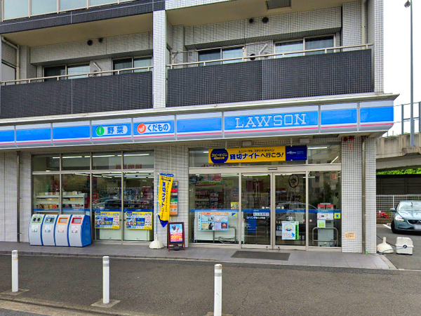 東戸塚前田町パークホームズ(ローソン戸塚川上町店)