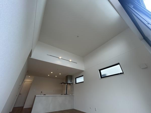 【1号棟】藤沢市新築戸建2台駐車可WIC