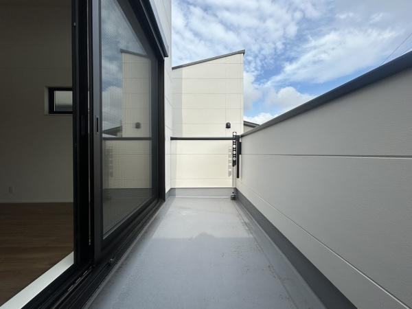 【1号棟】藤沢市新築戸建2台駐車可WIC