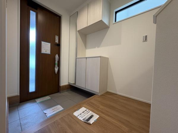 【1号棟】藤沢市新築戸建2台駐車可WIC