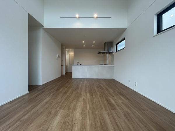 【1号棟】藤沢市新築戸建2台駐車可WIC