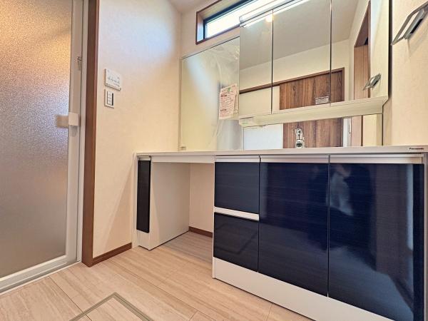 綾瀬市大上８丁目の中古一戸建て