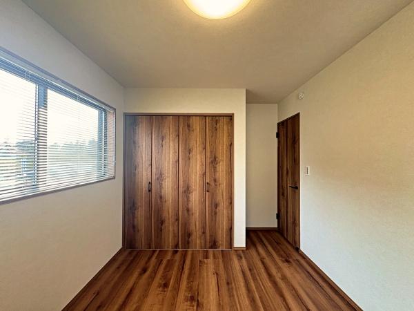綾瀬市大上８丁目の中古一戸建て